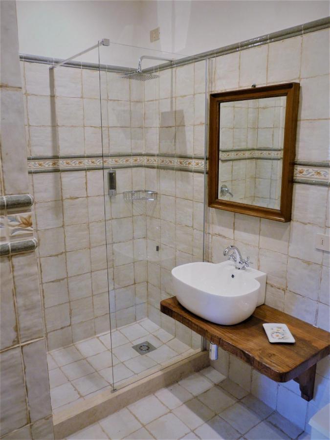 Casale Le Orme Bed & Breakfast Todi Exterior photo